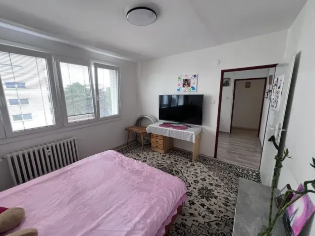 Pronájem bytu 3+1, Pardubice - Polabiny, Varšavská, 62 m2