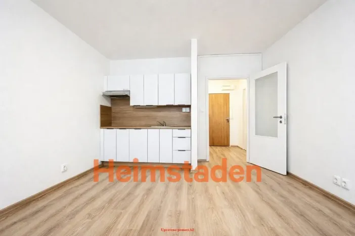 Pronájem bytu 1+kk, Ostrava - Poruba, náměstí Václava Vacka, 28 m2