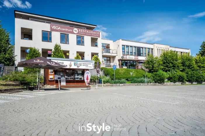Pronájem obchodního prostoru, Velehrad, Salašská, 123 m2
