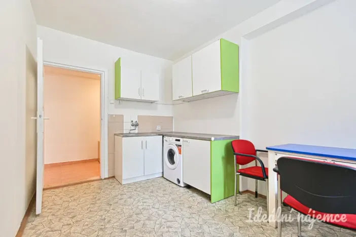 Pronájem bytu 1+1, Brno, Mášova, 38 m2