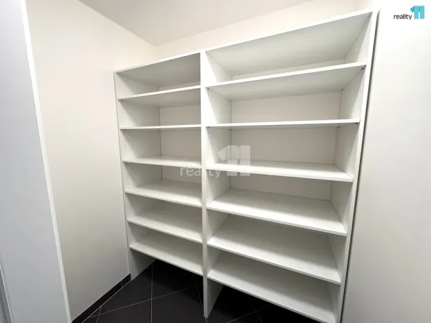 Pronájem bytu 2+kk, Praha - Ruzyně, Stočesova, 54 m2