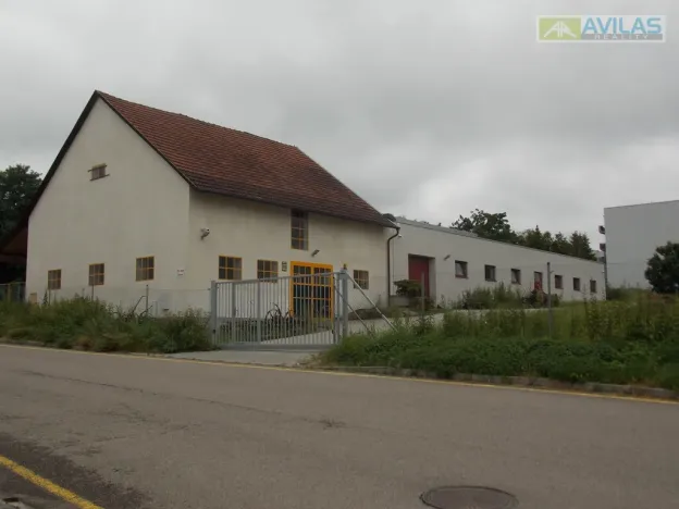 Pronájem skladu, Benešov, 144 m2
