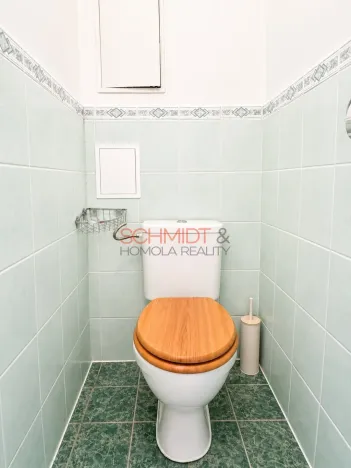 Prodej bytu 2+1, Hustopeče, Masarykovo nám., 56 m2