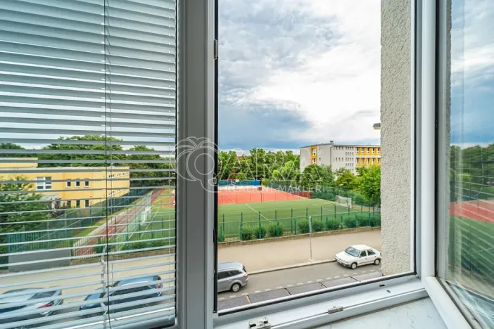 Pronájem bytu 1+1, Praha - Vršovice, Karpatská, 38 m2
