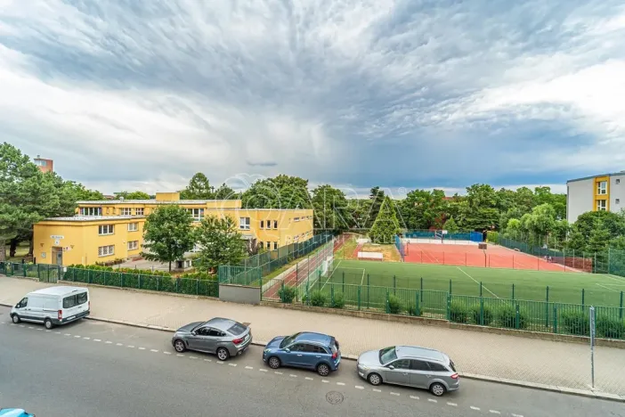 Pronájem bytu 1+1, Praha - Vršovice, Karpatská, 38 m2