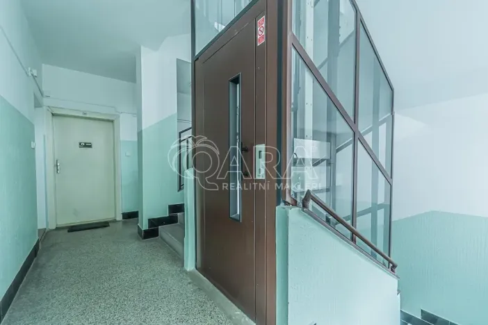 Pronájem bytu 1+1, Praha - Vršovice, Karpatská, 38 m2