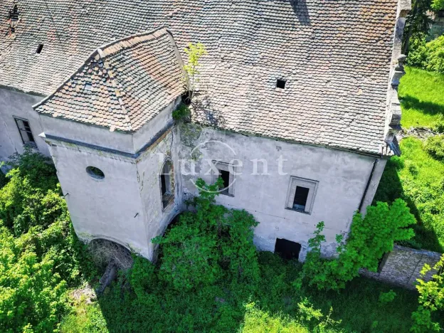 Prodej komerční nemovitosti, Vršovice, 5100 m2