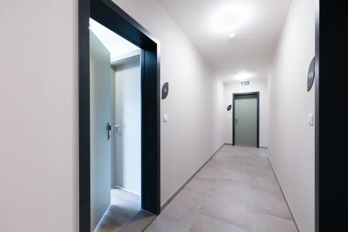 Pronájem bytu 2+kk, Praha - Černý Most, Arnošta Valenty, 43 m2