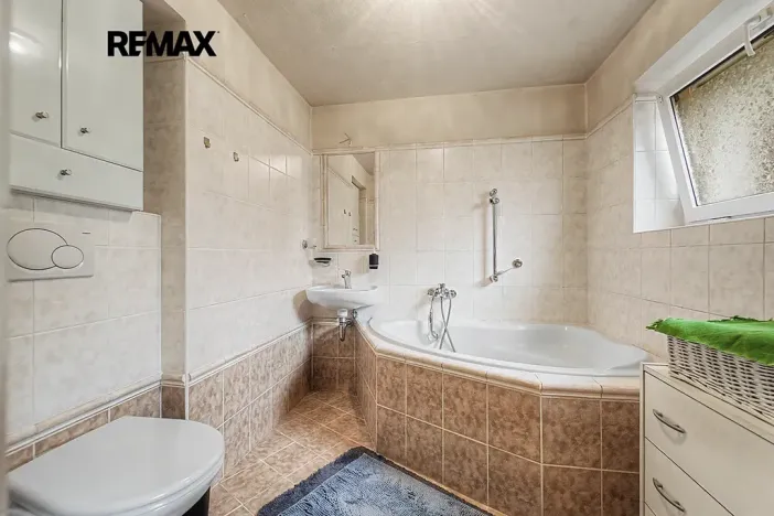 Prodej rodinného domu, Praha - Modřany, Ke Spofě, 120 m2