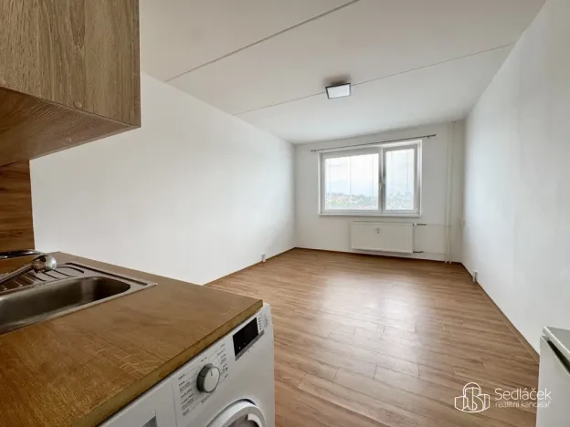 Pronájem bytu 1+kk, Sokolov, Jiřího z Poděbrad, 25 m2