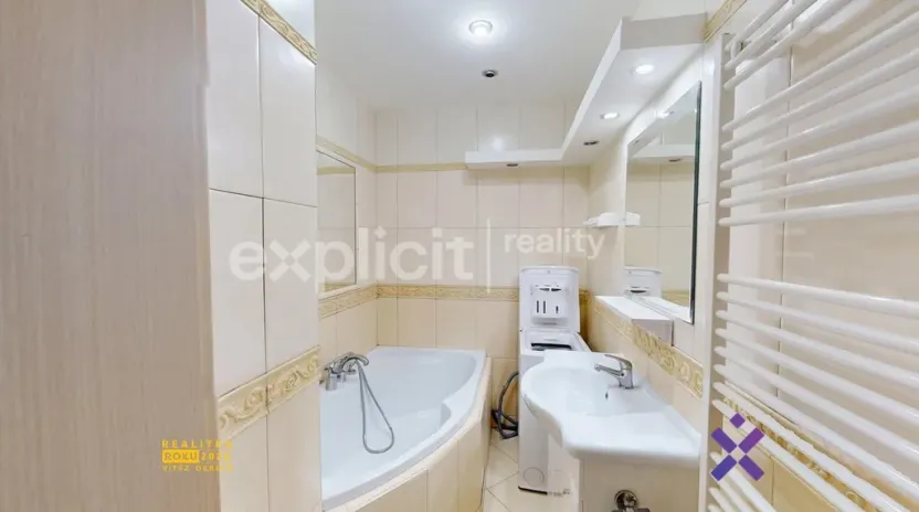 Pronájem bytu 3+1, Zlín, Polní, 75 m2