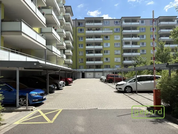 Prodej garážového stání, Olomouc, Janského, 13 m2