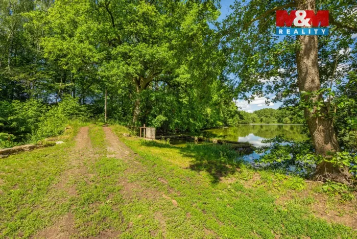 Prodej pozemku pro bydlení, Neustupov - Jiřetice, 885224 m2