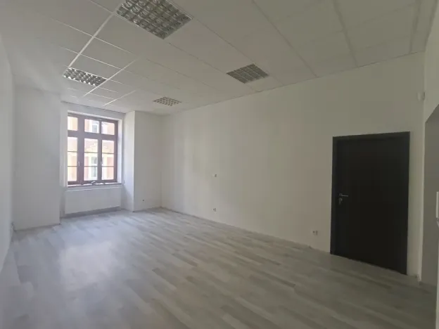 Pronájem kanceláře, Šumperk, Hlavní třída, 71 m2