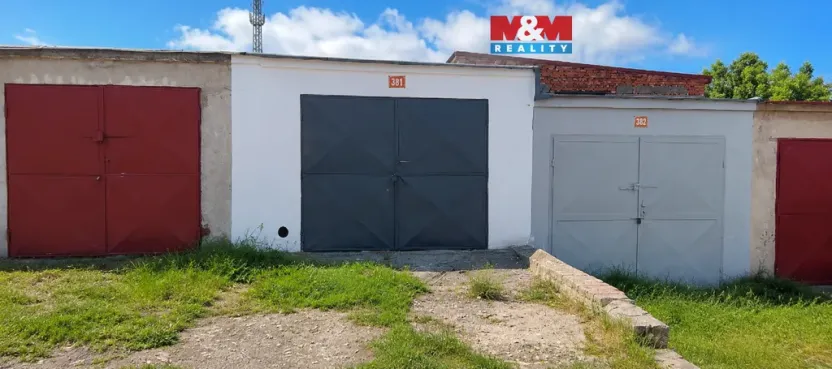 Pronájem garáže, Kladno, U Cihelny, 18 m2