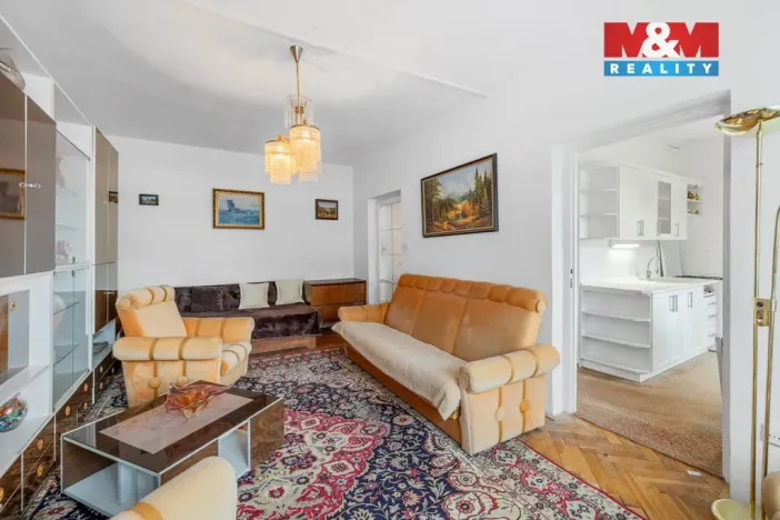 Prodej bytu 2+1, Kladno - Kročehlavy, Pařížská, 63 m2
