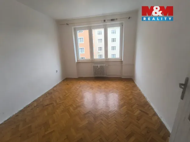 Pronájem bytu 2+1, Ústí nad Labem - Střekov, Kozinova, 52 m2