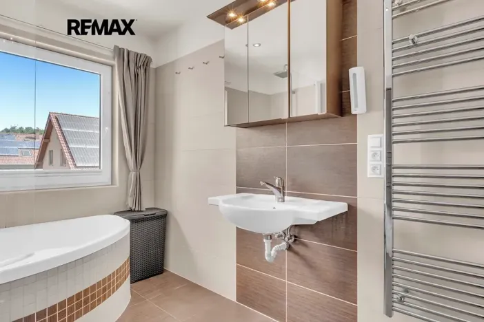 Prodej rodinného domu, Květnice, Slunečnicová, 93 m2