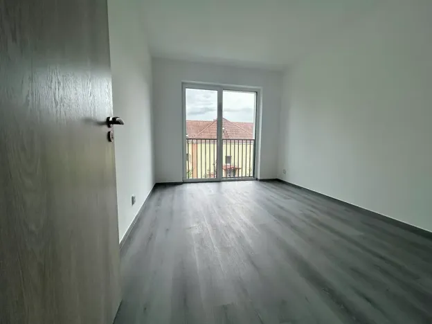 Pronájem bytu 2+kk, Milovice, Kaštanová, 49 m2