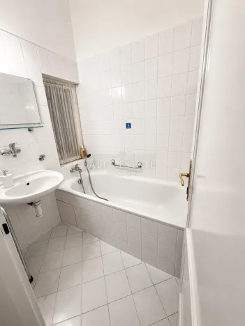 Pronájem bytu 2+1, Karlovy Vary, Stará Louka, 55 m2
