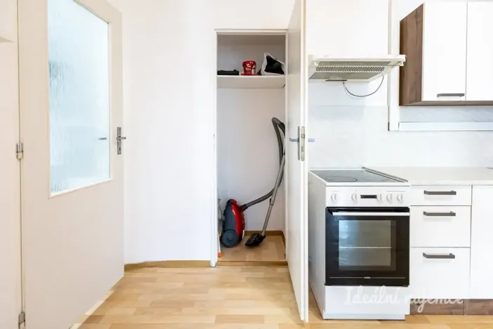 Pronájem bytu 2+kk, Praha - Libeň, Na Rokytce, 46 m2