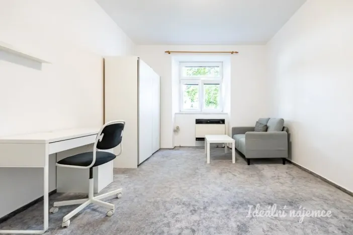Pronájem bytu 2+kk, Praha - Libeň, Na Rokytce, 46 m2