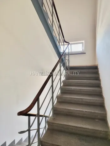 Pronájem bytu 1+kk, České Budějovice - České Budějovice 3, Lipenská, 27 m2