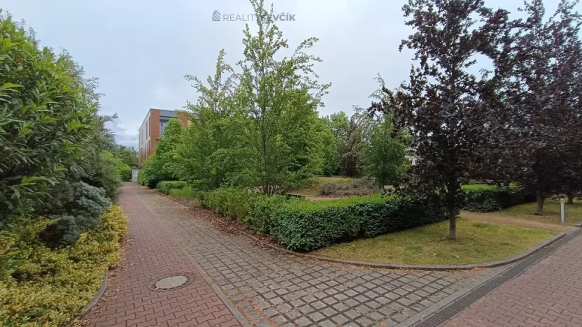 Prodej bytu 2+kk, Praha - Libuš, Božejovická, 57 m2
