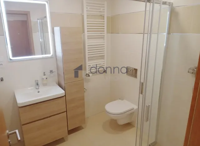 Pronájem bytu 2+kk, Praha, U Radosti, 58 m2