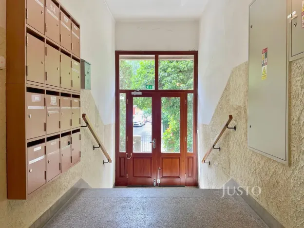 Prodej bytu 1+1, Praha - Smíchov, K vodojemu, 50 m2