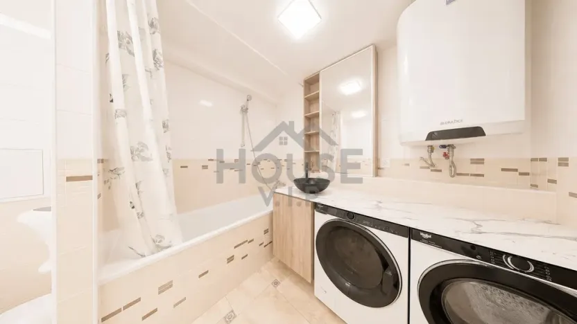 Prodej bytu 3+kk, Břežany II, 64 m2