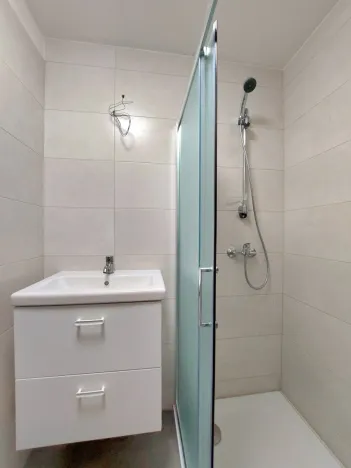 Pronájem bytu 1+kk, Hradec Králové - Pražské Předměstí, Baarova, 33 m2