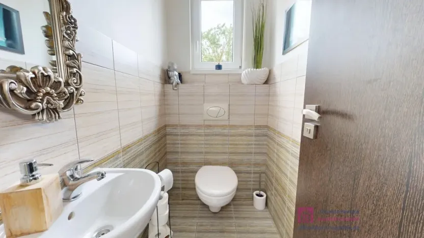 Prodej rodinného domu, Valtice, Lipová, 252 m2