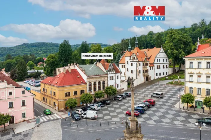 Prodej obchodního prostoru, Benešov nad Ploučnicí, náměstí Míru, 900 m2