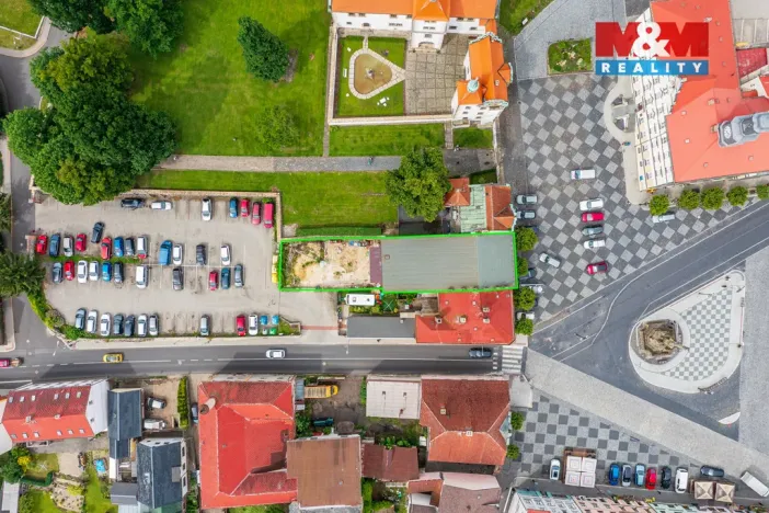 Prodej obchodního prostoru, Benešov nad Ploučnicí, náměstí Míru, 900 m2