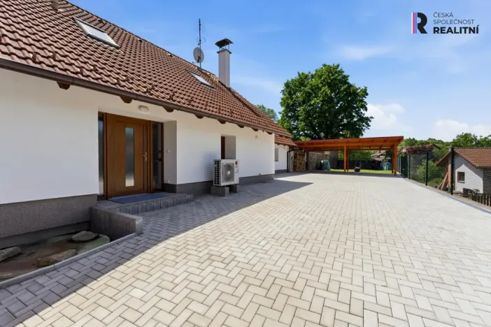 Prodej rodinného domu, Tisem, 178 m2