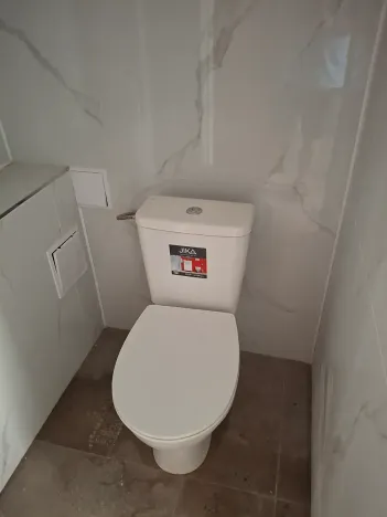 Pronájem obchodního prostoru, Žatec, U Oharky, 98 m2