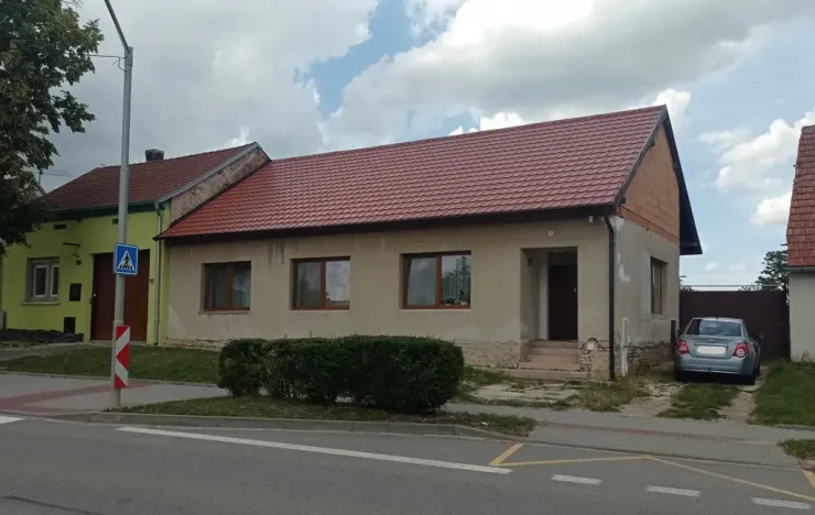 Prodej rodinného domu, Drnholec, nám. Svobody, 146 m2