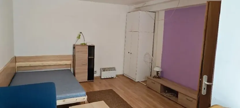 Pronájem bytu 1+kk, Třebotov, Karlštejnská, 28 m2