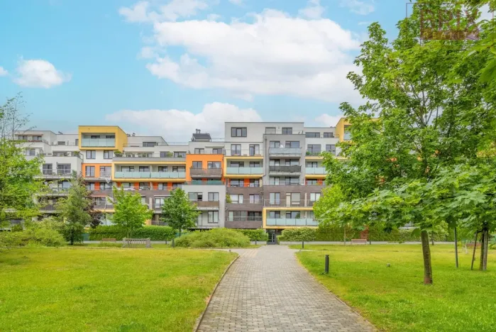 Pronájem bytu 2+kk, Praha, Svitákova, 54 m2