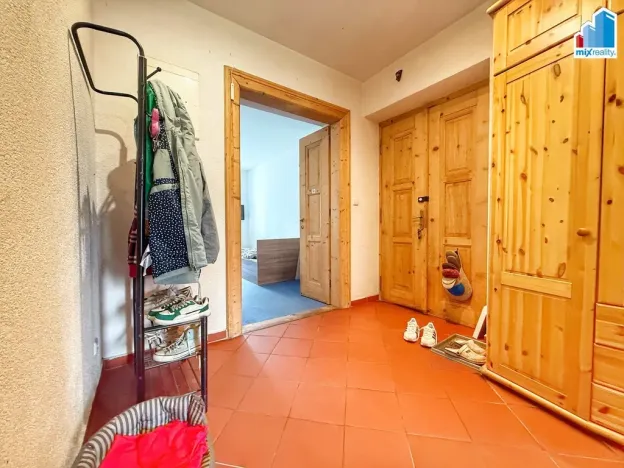 Prodej bytu 3+1, Přehýšov, 86 m2