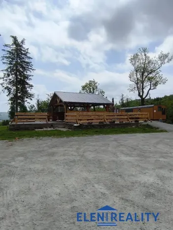 Prodej komerčního pozemku, Petrovice, 442 m2