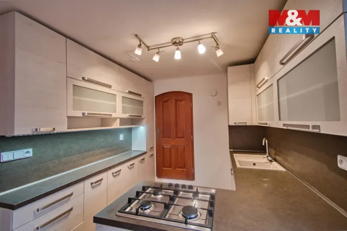 Prodej obchodního prostoru, Příbor, Místecká, 308 m2