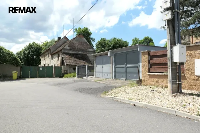 Pronájem garáže, Předměřice nad Labem, Na Obci, 17 m2