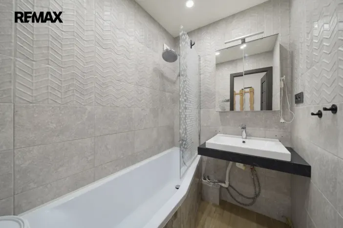 Prodej bytu 2+kk, Praha - Horní Počernice, Tlustého, 49 m2