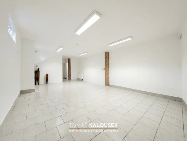 Pronájem kanceláře, Ivančice, Chřestová, 41 m2