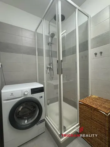 Pronájem bytu 2+kk, Praha - Veleslavín, Na okraji, 45 m2