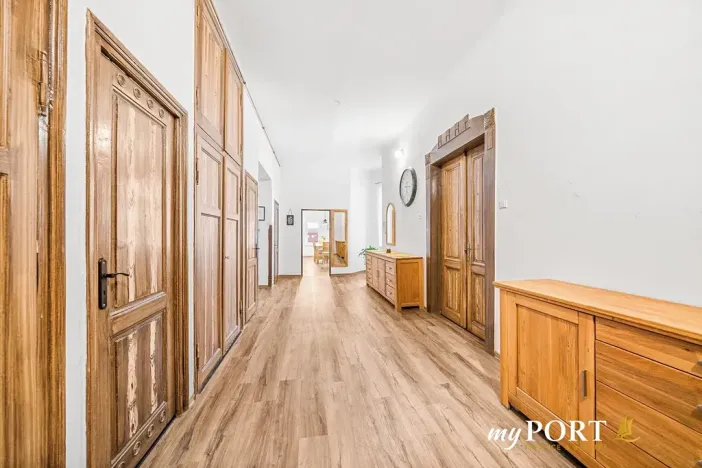 Pronájem bytu 3+1, Plzeň, Hálkova, 132 m2