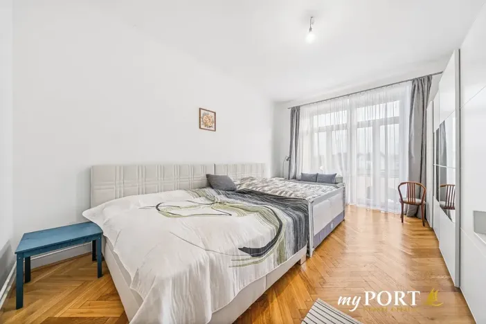 Pronájem bytu 3+1, Plzeň, Hálkova, 132 m2