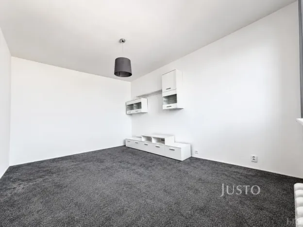 Prodej bytu 1+1, Ústí nad Labem - Severní Terasa, Meruňková, 35 m2